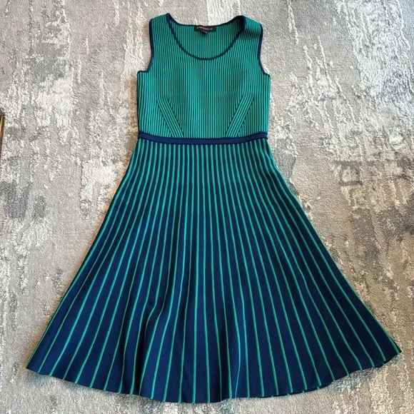 Banana Republic | Dresses | Banana Republic Striped Sweater Dress Green And  Navy Size Xxs | Poshmark